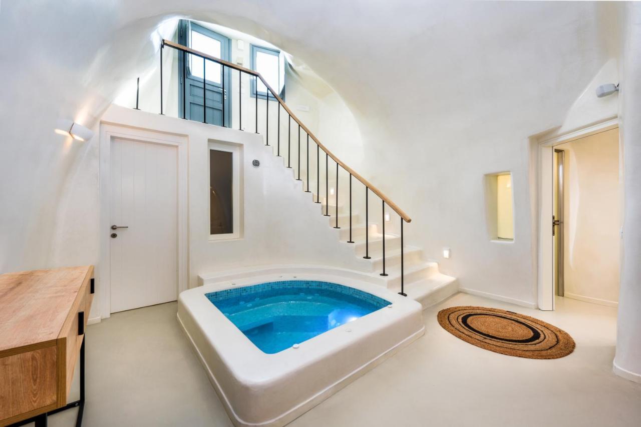 Hill Suites Фіра Екстер'єр фото