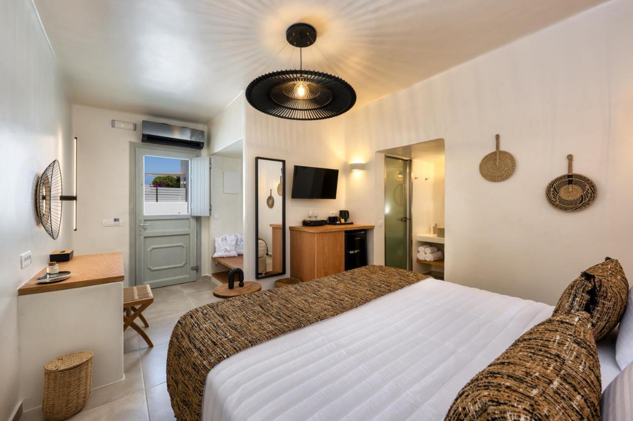 Hill Suites Фіра Екстер'єр фото